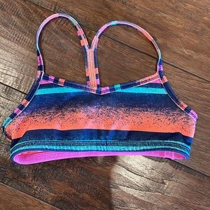 Girls Ivivva/Lululemon Size 7 Flow Y sports bra $30